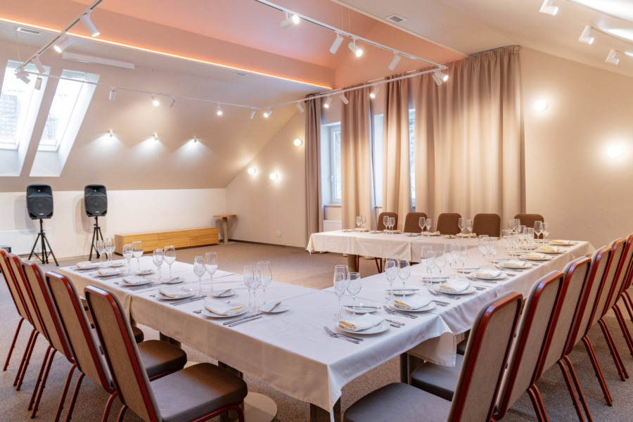 Банкетный Зал