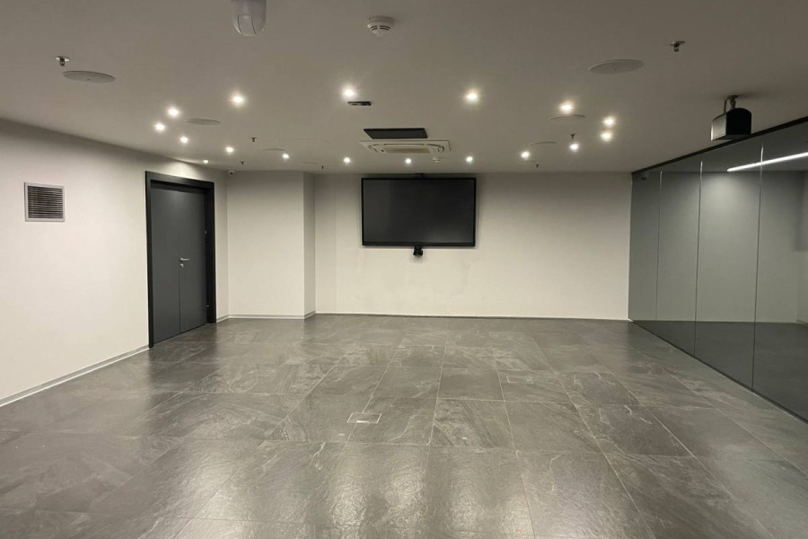 Переговорная EAST