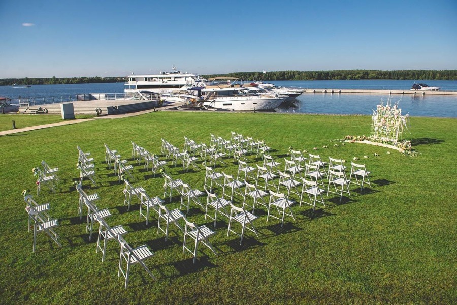 Яхт Клуб Галс