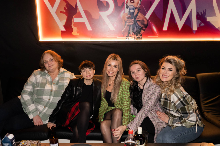 Friends Hall "ХАРИЗМА" FHK №10