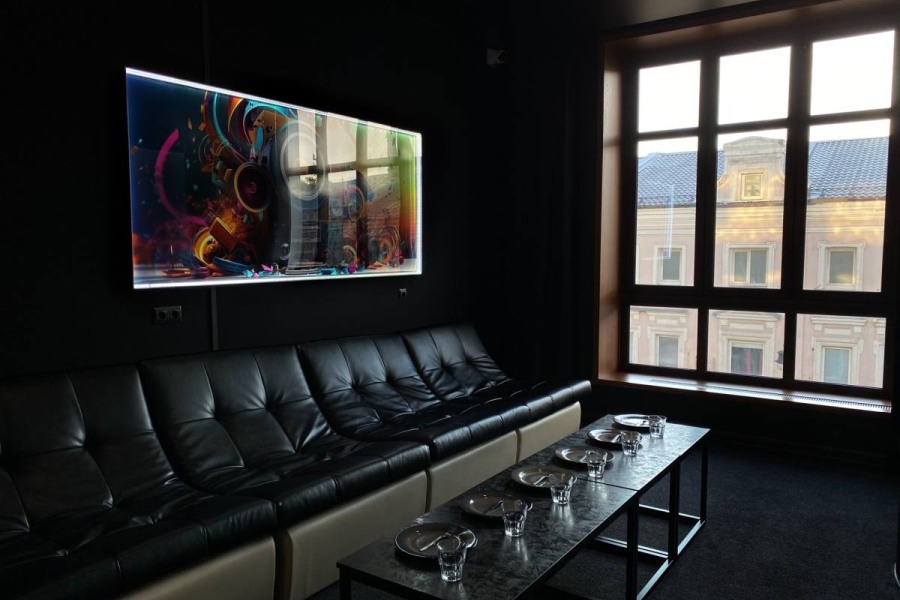 Friends Hall "ХАРИЗМА" FHS №6 VIP