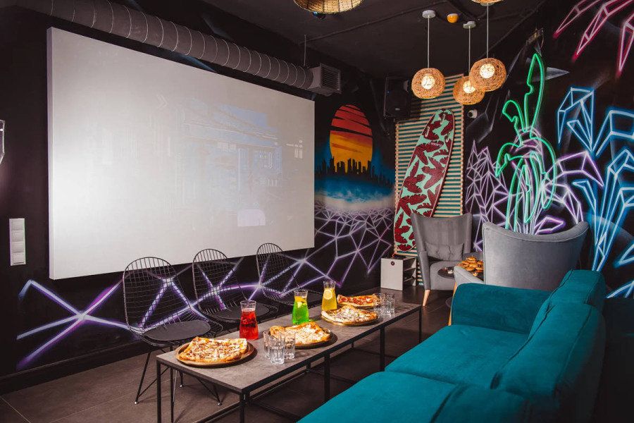 Лофт РетроВейв на Киевской