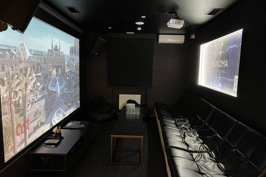 Friends Hall "ХАРИЗМА" FHN №2