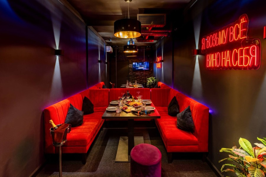 Отдельный VIP-зал караоке №2 на Пресне