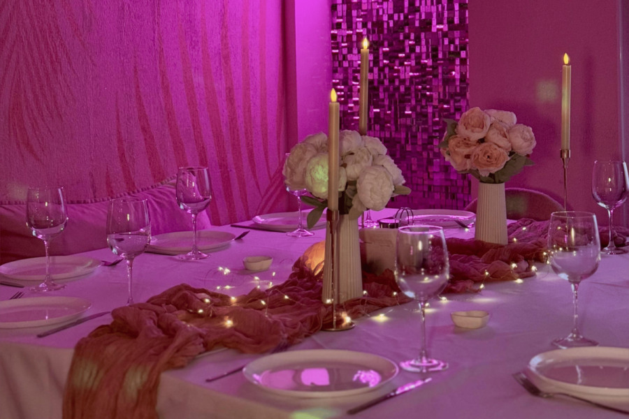 Барби - розовый лофт с диско-шаром, фотозоной и караоке!