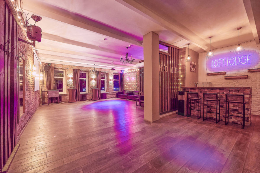 Лофт Лодж 10