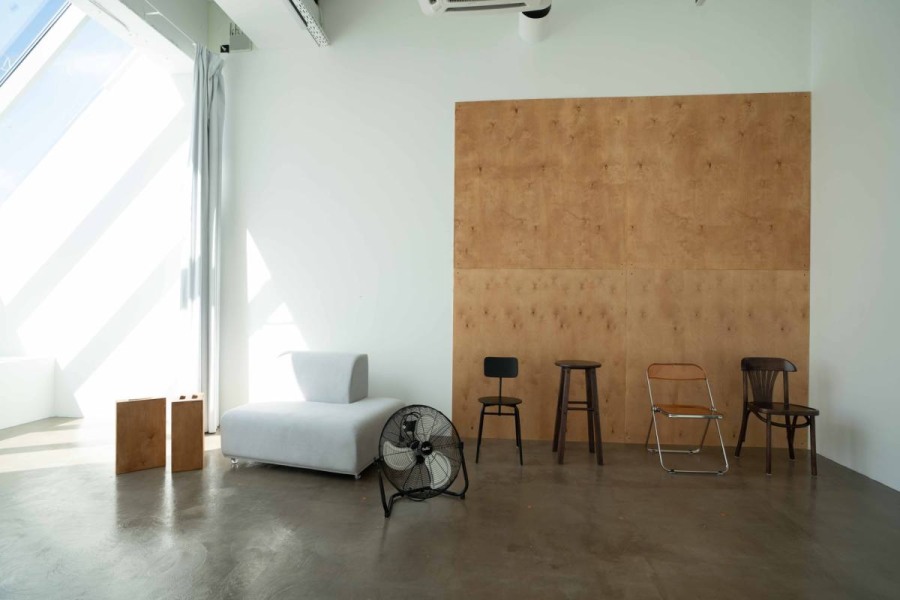 Стильный, минималистичный зал на Васильевском острове