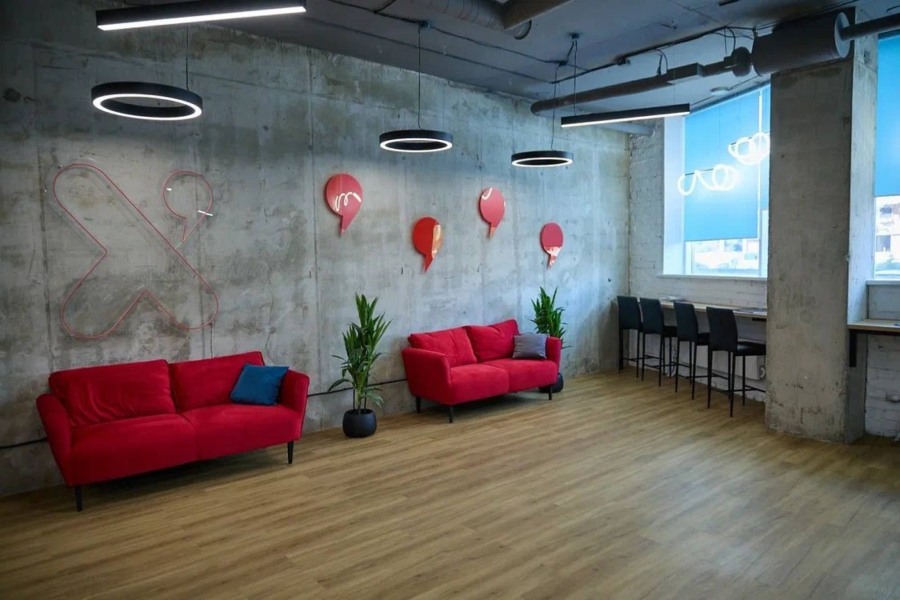 Харизма Лофт