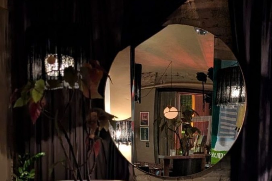 Камерный зал винного бара / Камерный зал винного бара