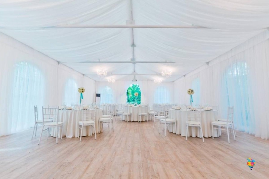 Белоснежный шатер