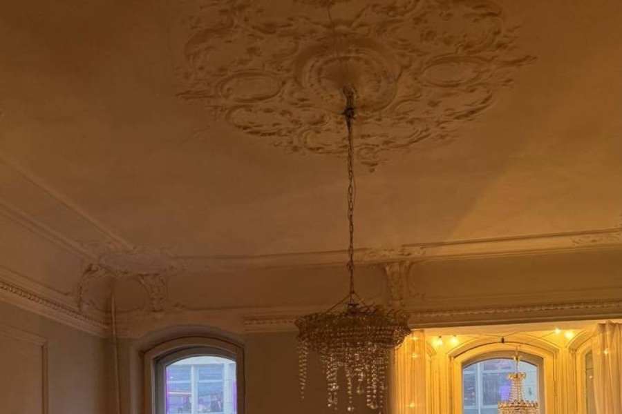 Большая комната на Петроградской