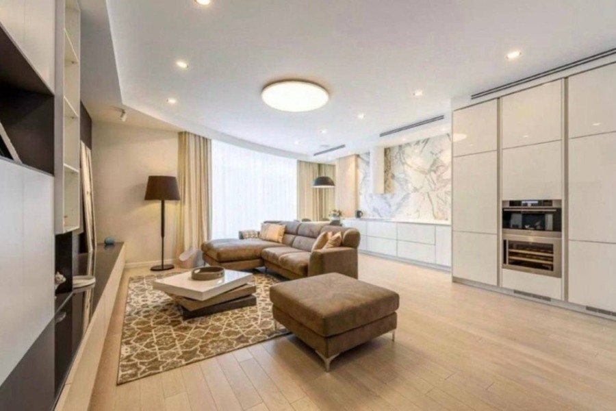 Heavy Style Apartment