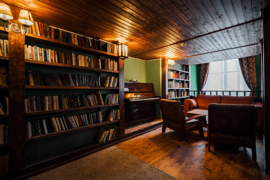 Зал "Библиотека"