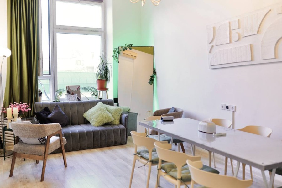 Зал на Пушкинской Светлый лофт (П-411)