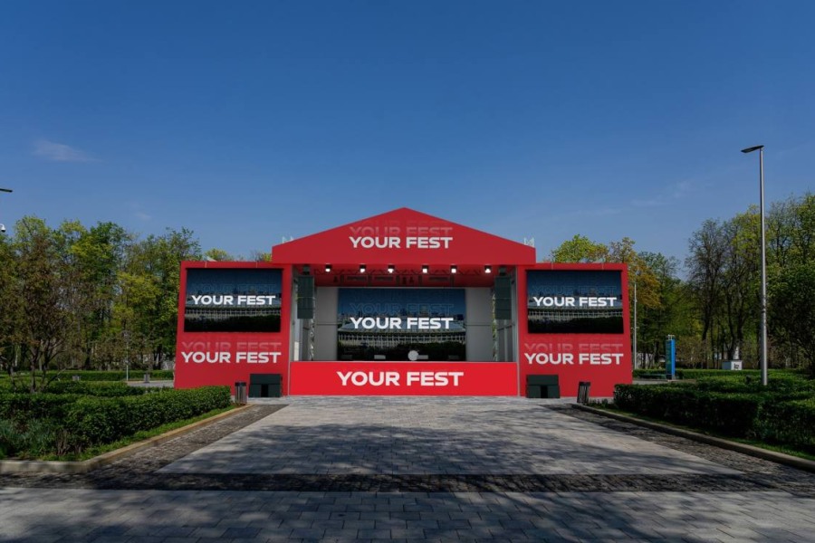 Уличная площадка "Кристалл Плейс" Лужники