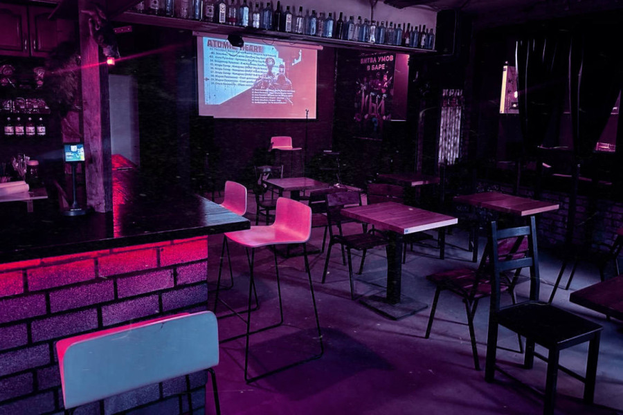 Бар 4 попугая