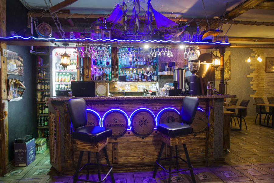 Роза ВЕТРОВ