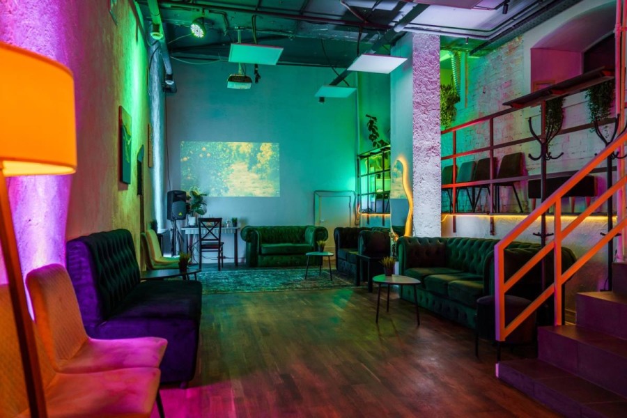 Verde Loft двухуровневый лофт в центре рядом с метро / Верде