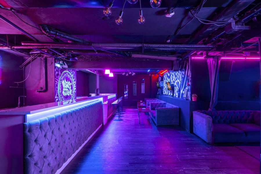 WEST SIDE LOFT на Белорусской с караоке и PS 5 !