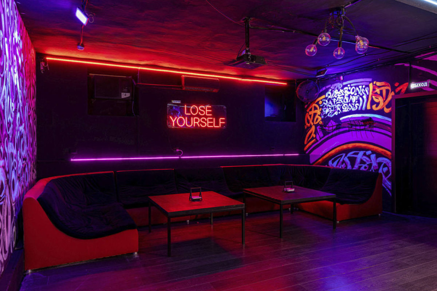 WEST SIDE VIP на Белорусской с караоке и PS5 !