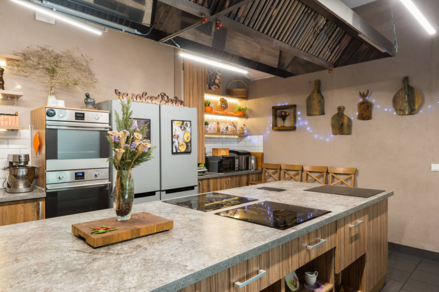 Кухня-студия Человек и Еда