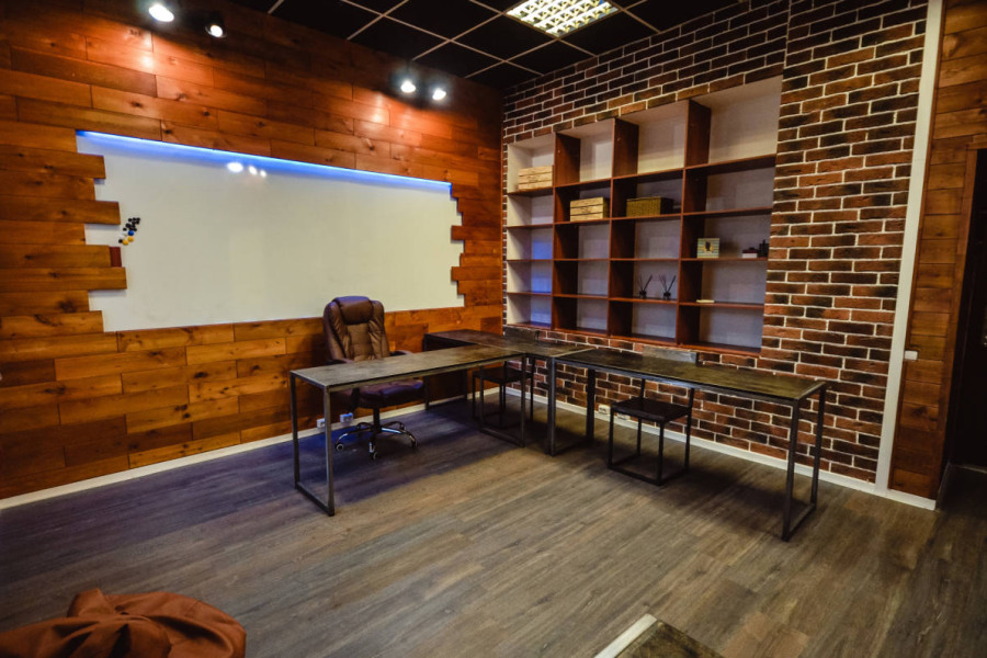 Стильный офис для деловых встреч