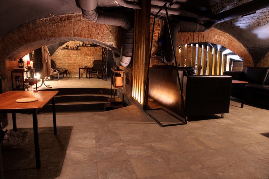 Underground lounge