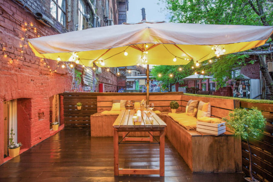 Уютный лофт с яркими акцентами