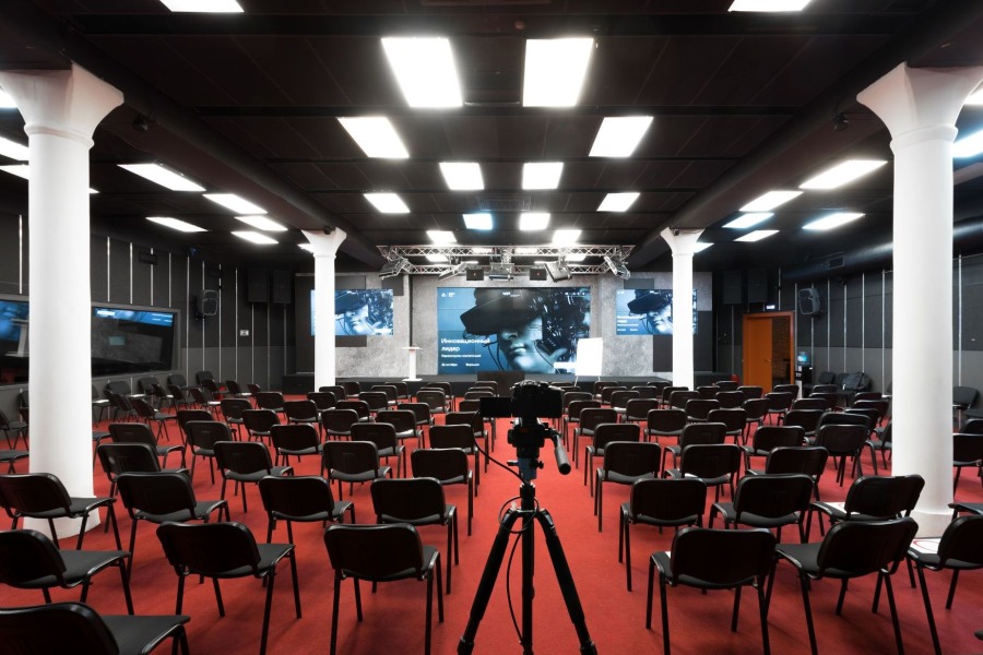 Сферическая площадка на Красном Октябре