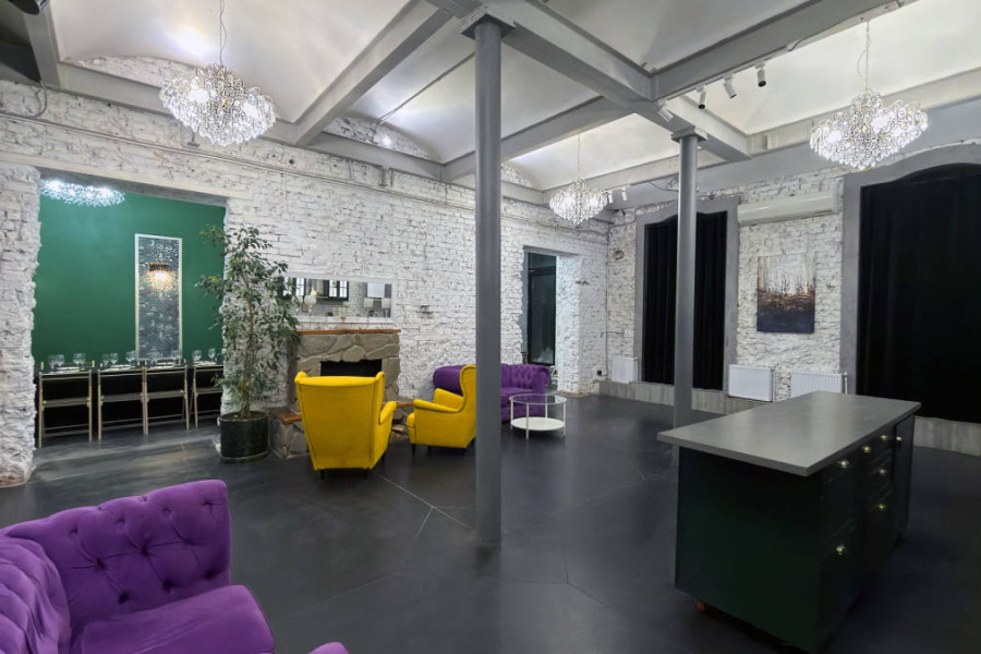 Simple loft с уютной верандой и грилем / Симпл лофт