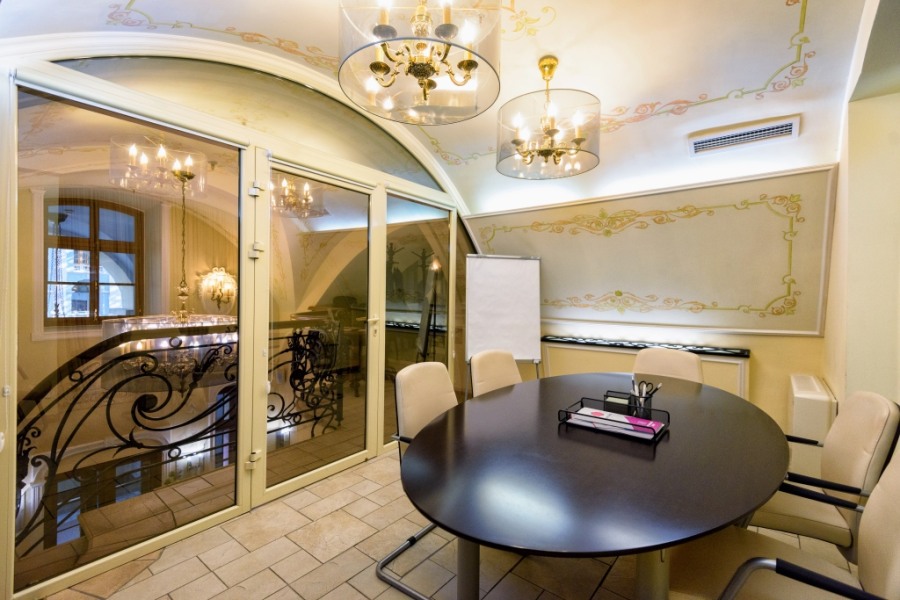 Помещение для тренингов, мастер-классов и презентаций.