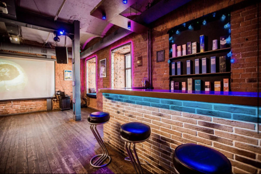 Клубный лофт ЮМЕЙКЕР на Красном октябре