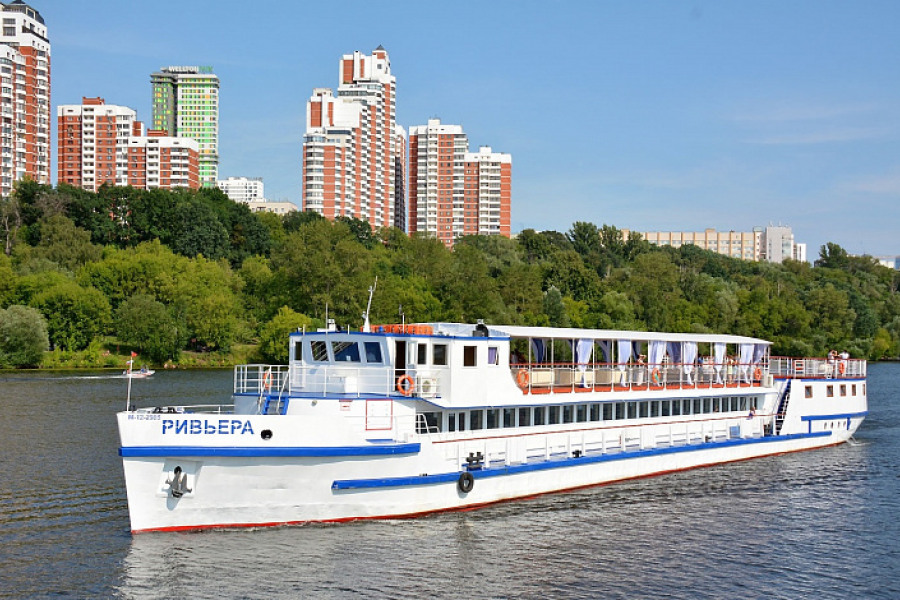 Теплоход Ривьера