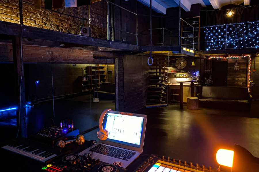 Театральный лофт «ЛЕС»