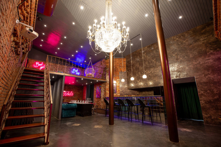 Steklo loft / Стекло лофт