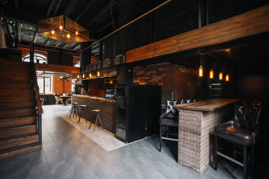 бар География