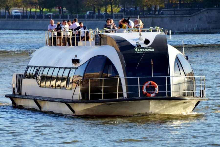 Теплоход Богема