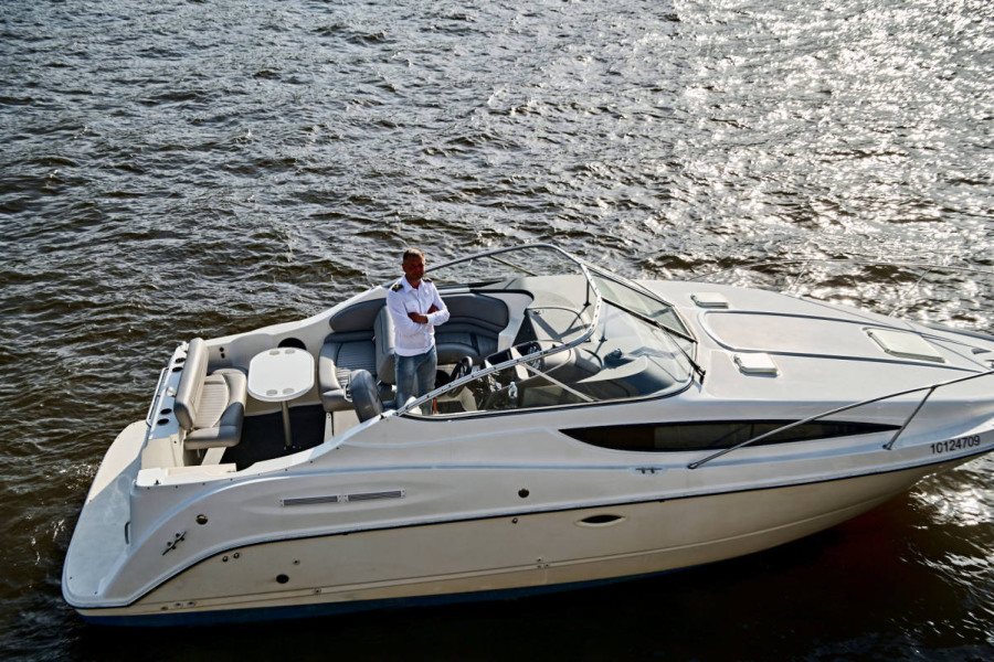 Яхта BLUE MARINA