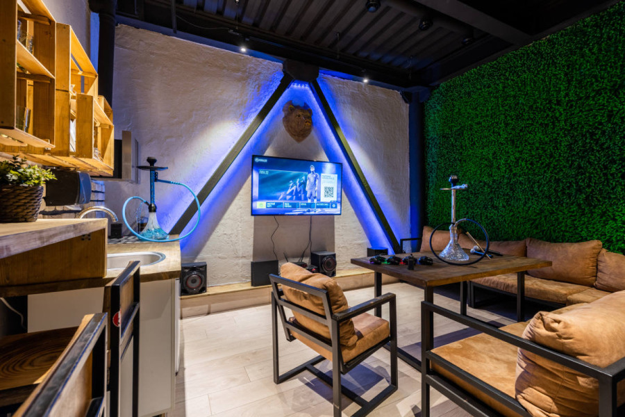 LOUNGE С КАРАОКЕ И КАЛЬЯНОМ