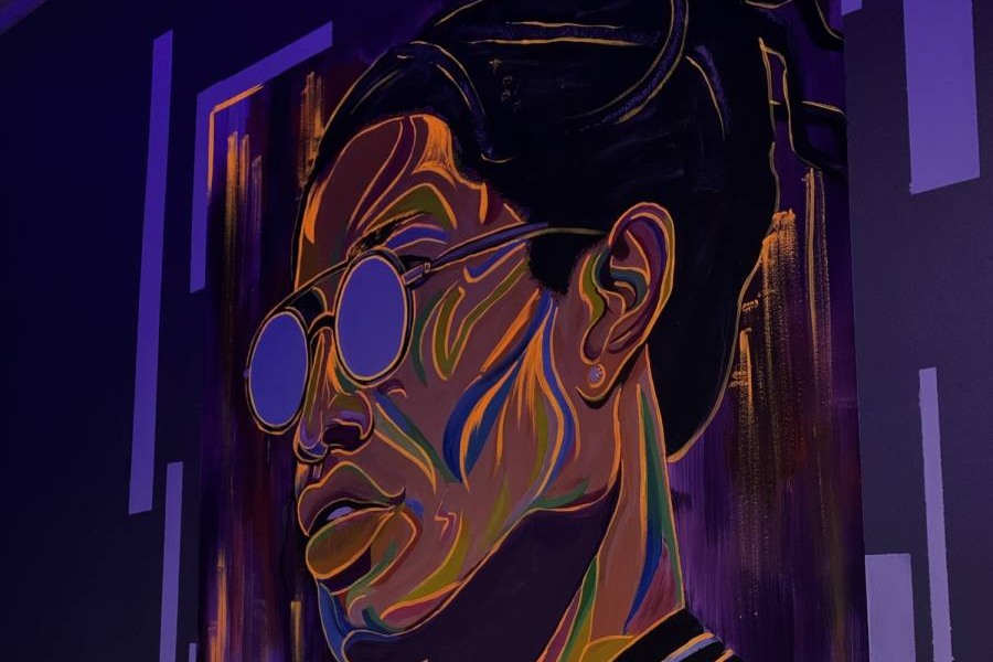 NEON c игровыми приставками