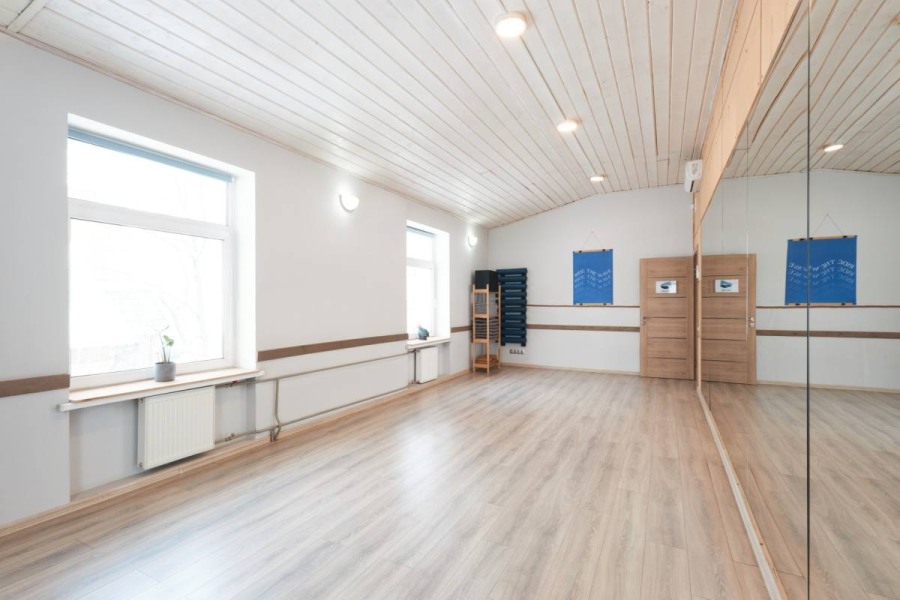 Светлый зал 33 м² на Чистых прудах для любых мероприятий