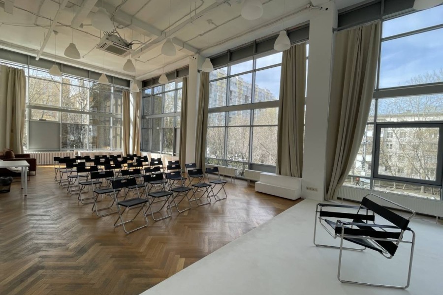 Зал Crush для семинаров и мастер-классов