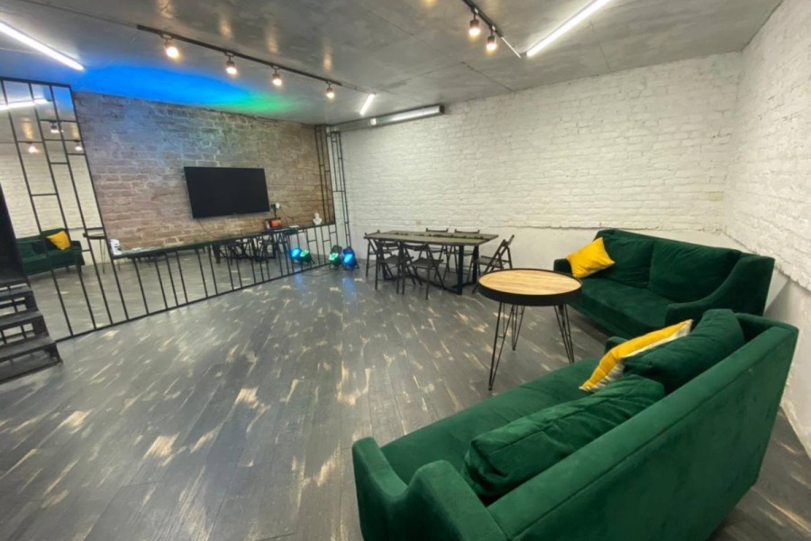 Лофт Цоколь